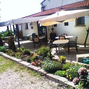  Alloggio per agriturismo Agriturismo La Roccia